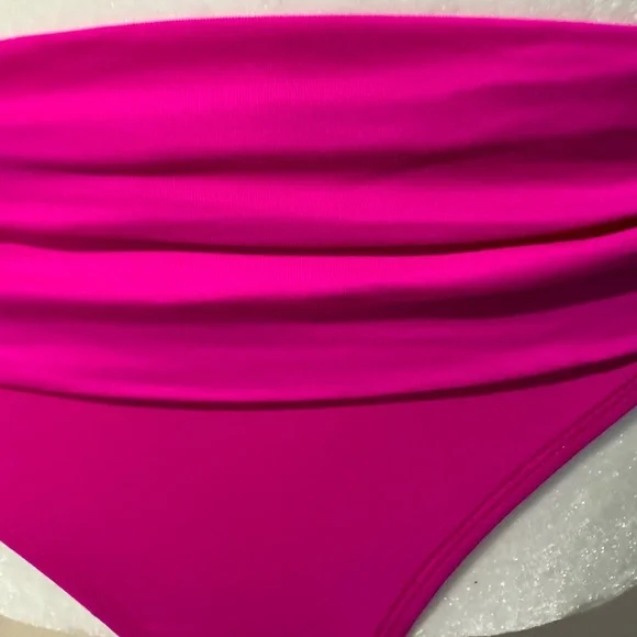 Bathing suit. 2 piece - Picture 4 of 4